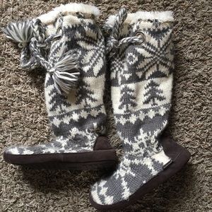 Winter Furry Muk Luks